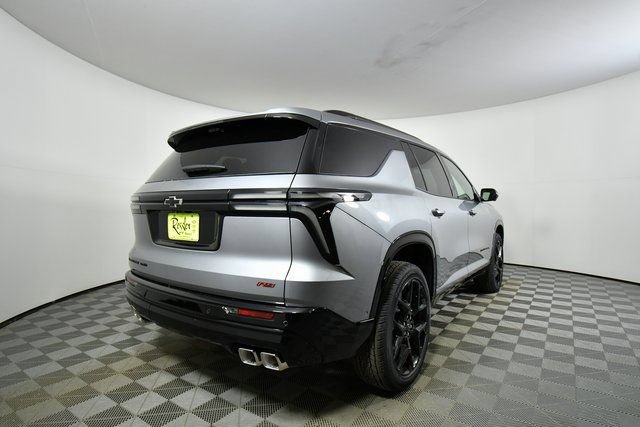 New 2026 Chevrolet Traverse RS w/ LPO, Floor Liner Package AWD/4WD image 11