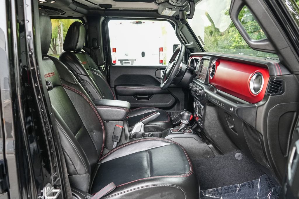 Used 2019 Jeep Wrangler Unlimited Rubicon AWD/4WD image 16