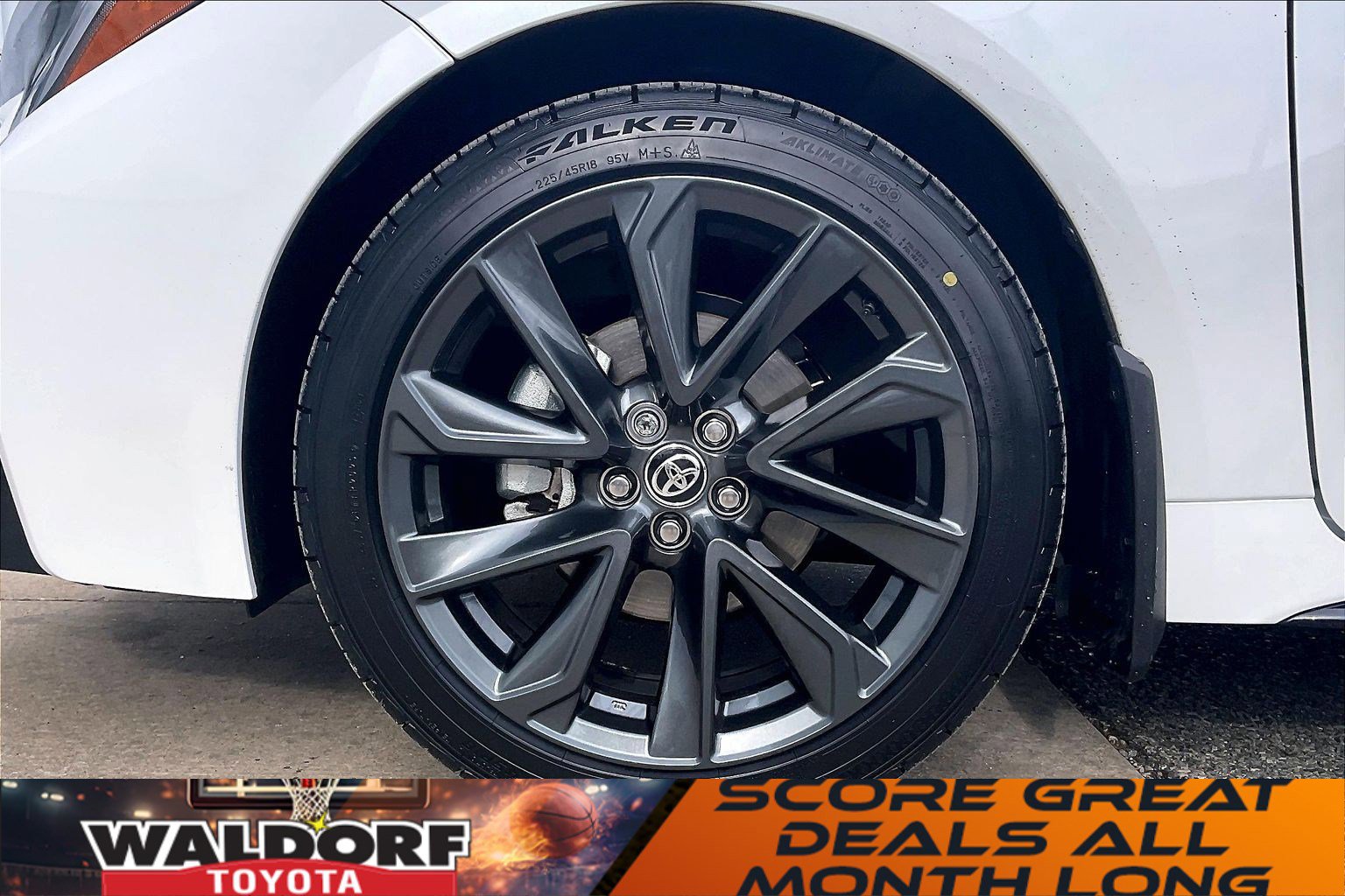 Used 2026 Toyota Corolla SE image 11