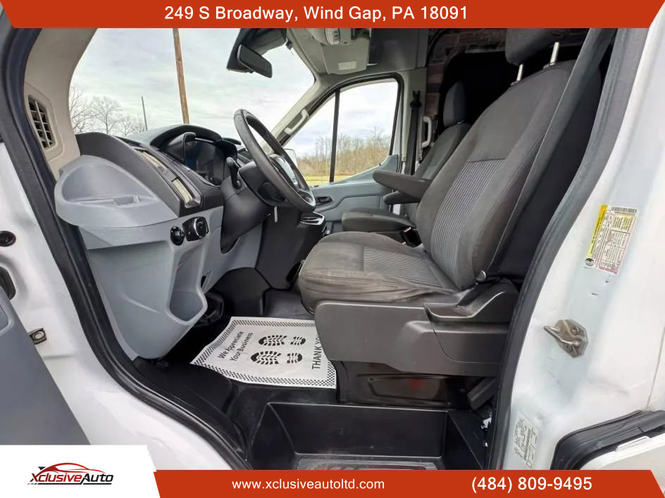 Used 2018 Ford Transit 150 XLT image 11