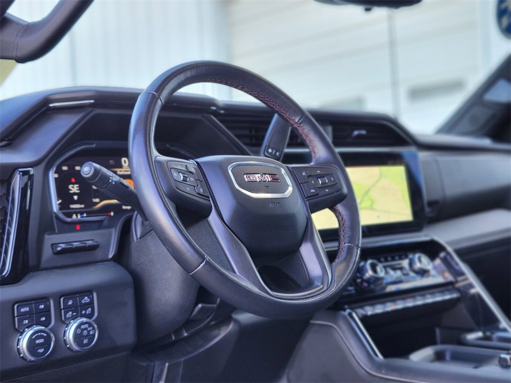 Used 2024 GMC Sierra 2500 AT4X image 17