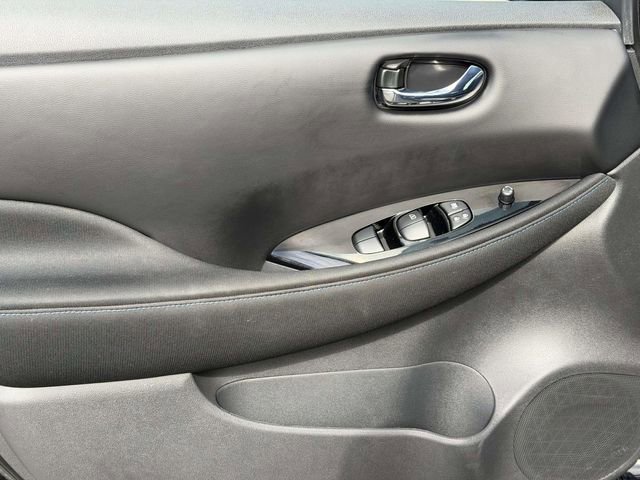 Used 2023 Nissan Leaf SV Plus image 12