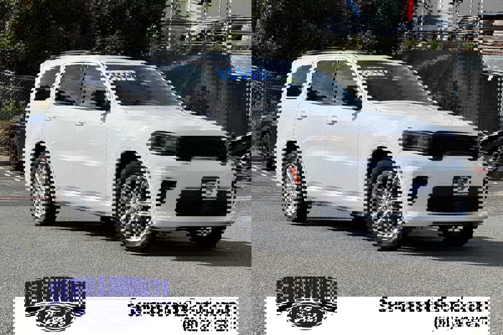 Used 2024 Dodge Durango GT image 2