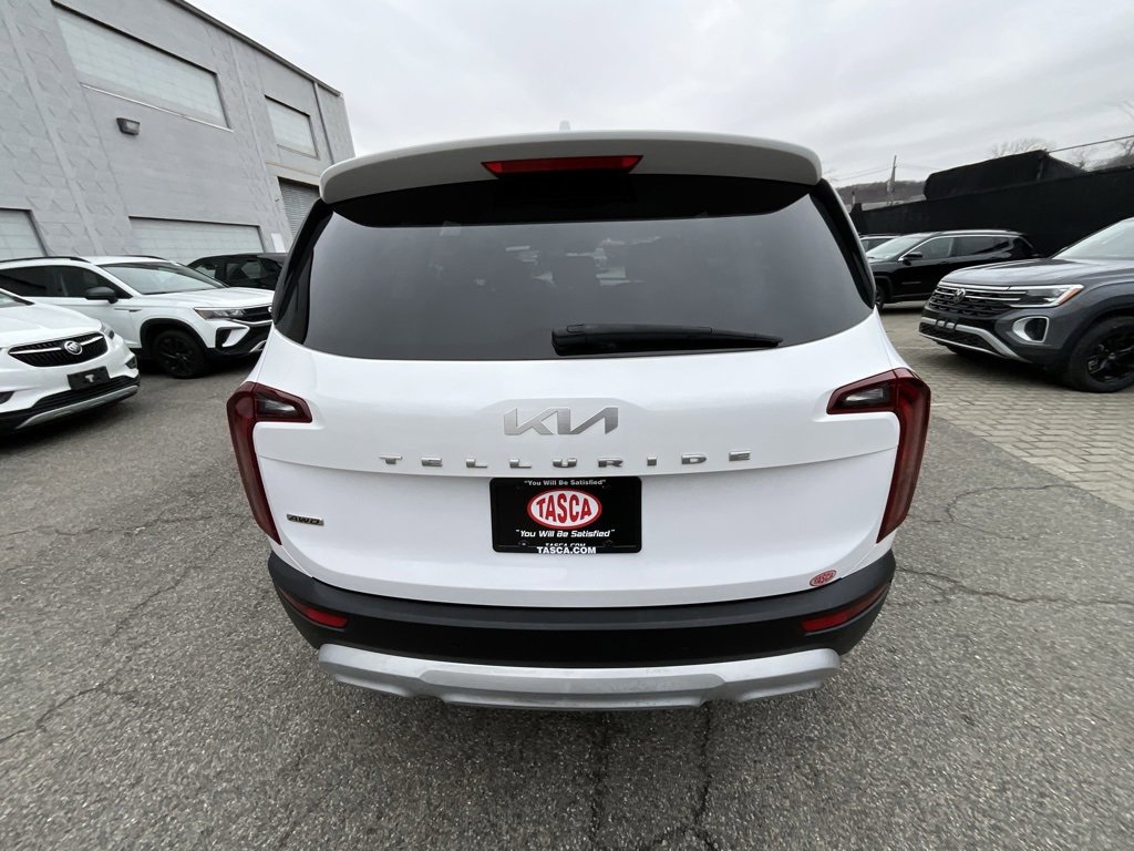 Used 2022 Kia Telluride LX image 8