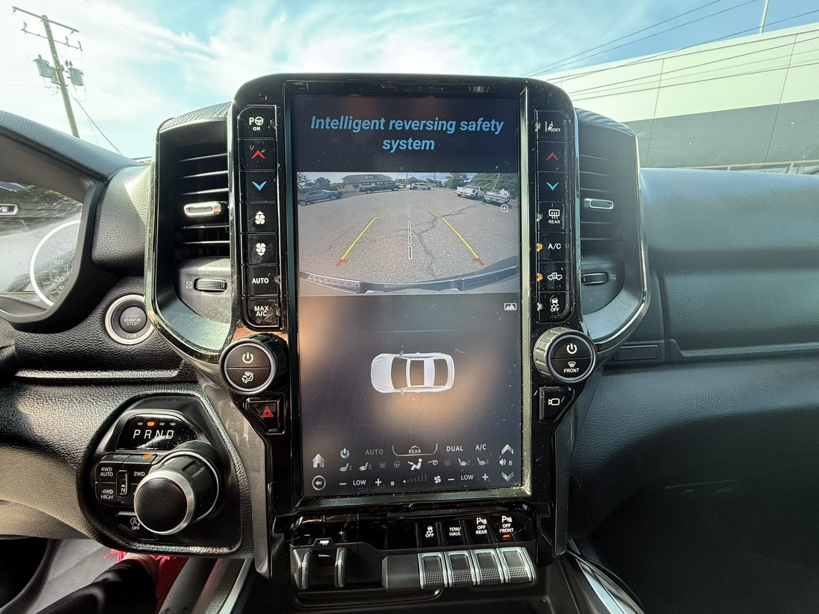 Used 2020 RAM 1500 Big Horn AWD/4WD image 14