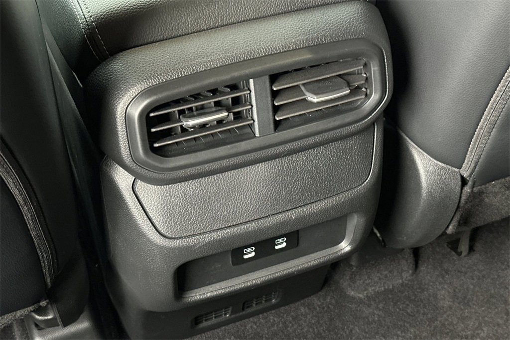 Used 2026 Honda Passport RTL image 16