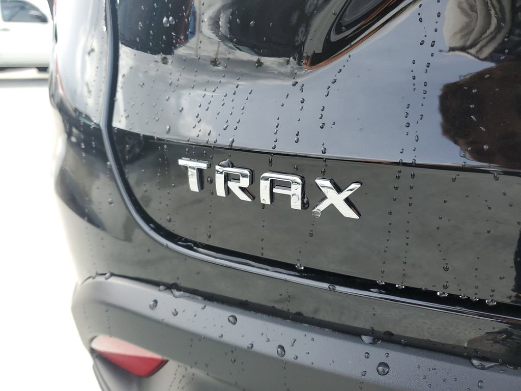 New 2026 Chevrolet Trax LS image 7