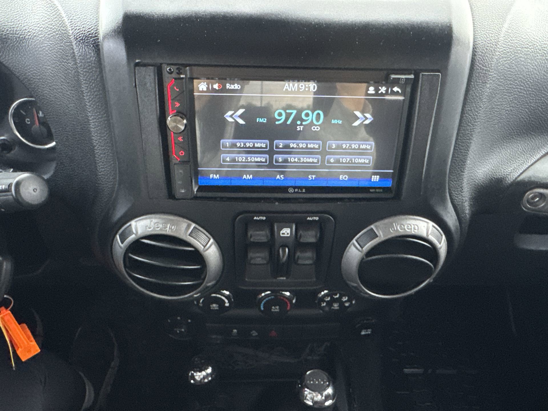 Used 2014 Jeep Wrangler Unlimited Sport w/ Quick Order Package 24S image 16