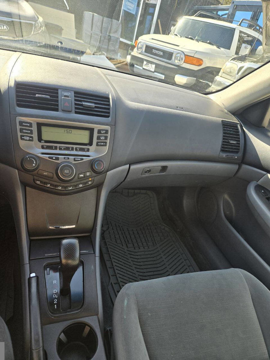 Used 2007 Honda Accord LX image 12