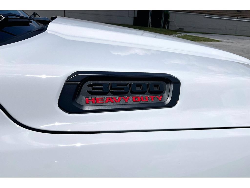 New 2026 RAM 3500 Tradesman AWD/4WD image 42
