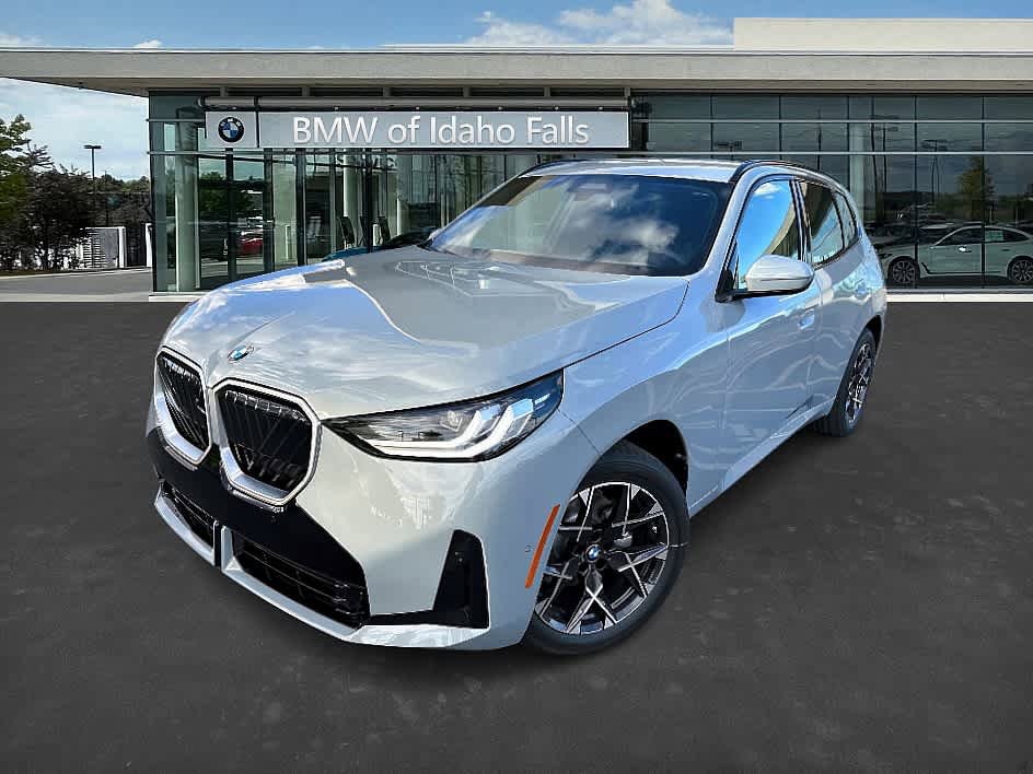 Used 2026 BMW X3 xDrive30 w/ Premium Package image 5