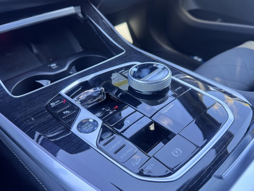 New 2026 BMW X5 M60i image 10