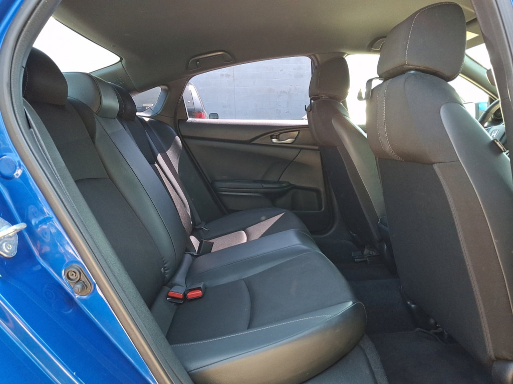 Used 2021 Honda Civic Sport image 13