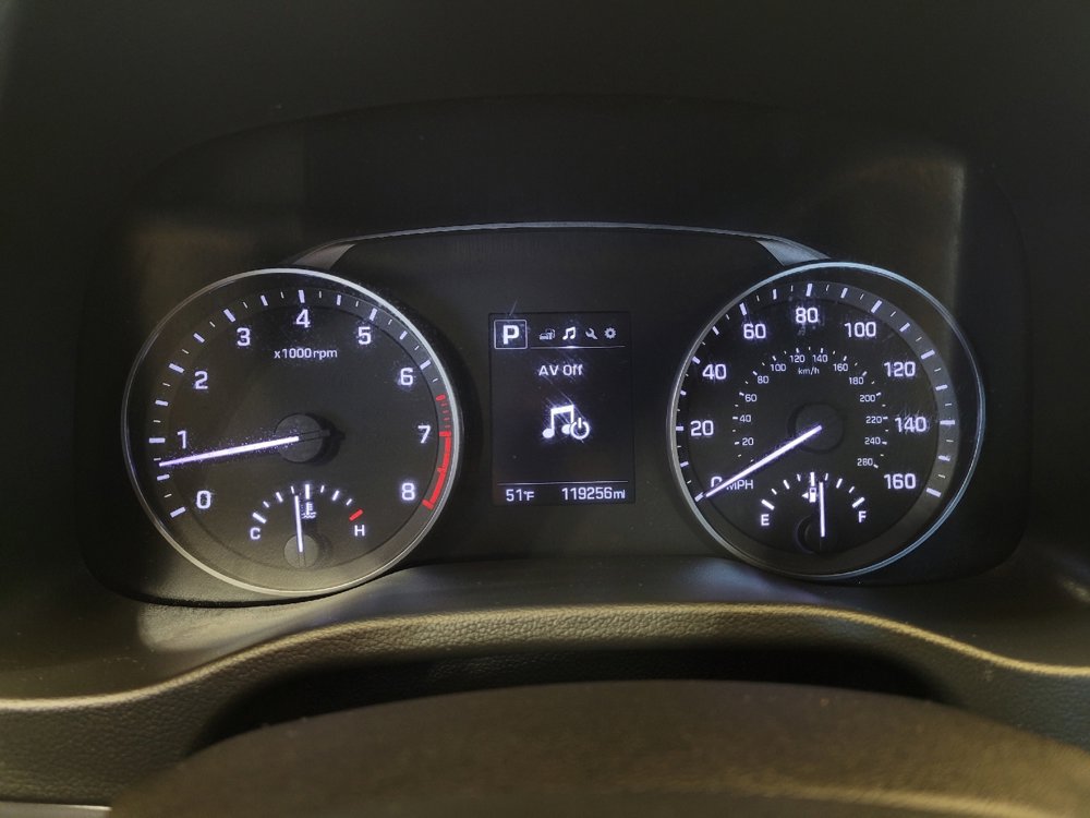 Used 2018 Hyundai Elantra SEL FWD image 23
