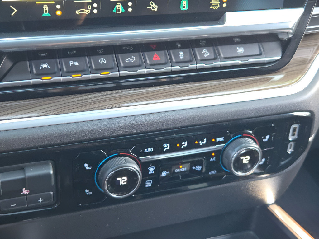 Certified 2022 Chevrolet Silverado 1500 LT Trail Boss w/ LT Trail Boss Premium Package AWD/4WD image 31