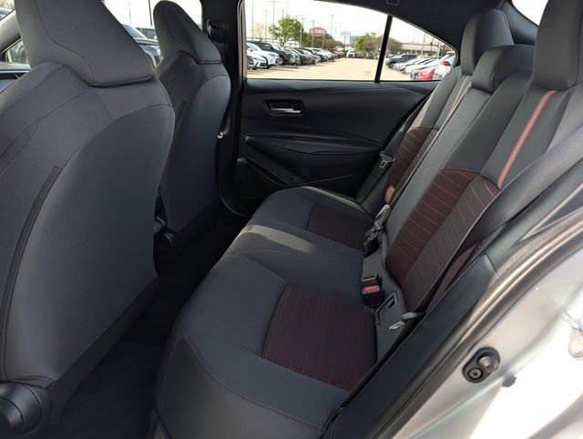 Used 2025 Toyota Corolla SE image 28