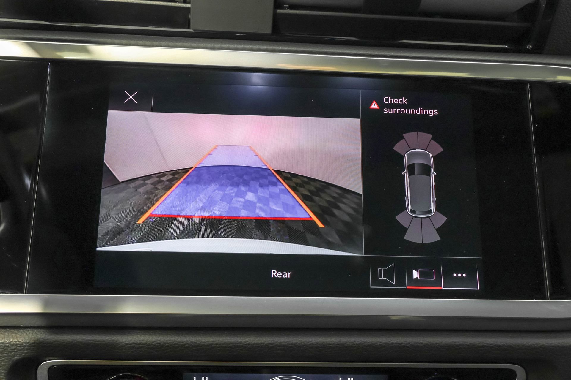 Used 2022 Audi Q3 2.0T Premium image 7