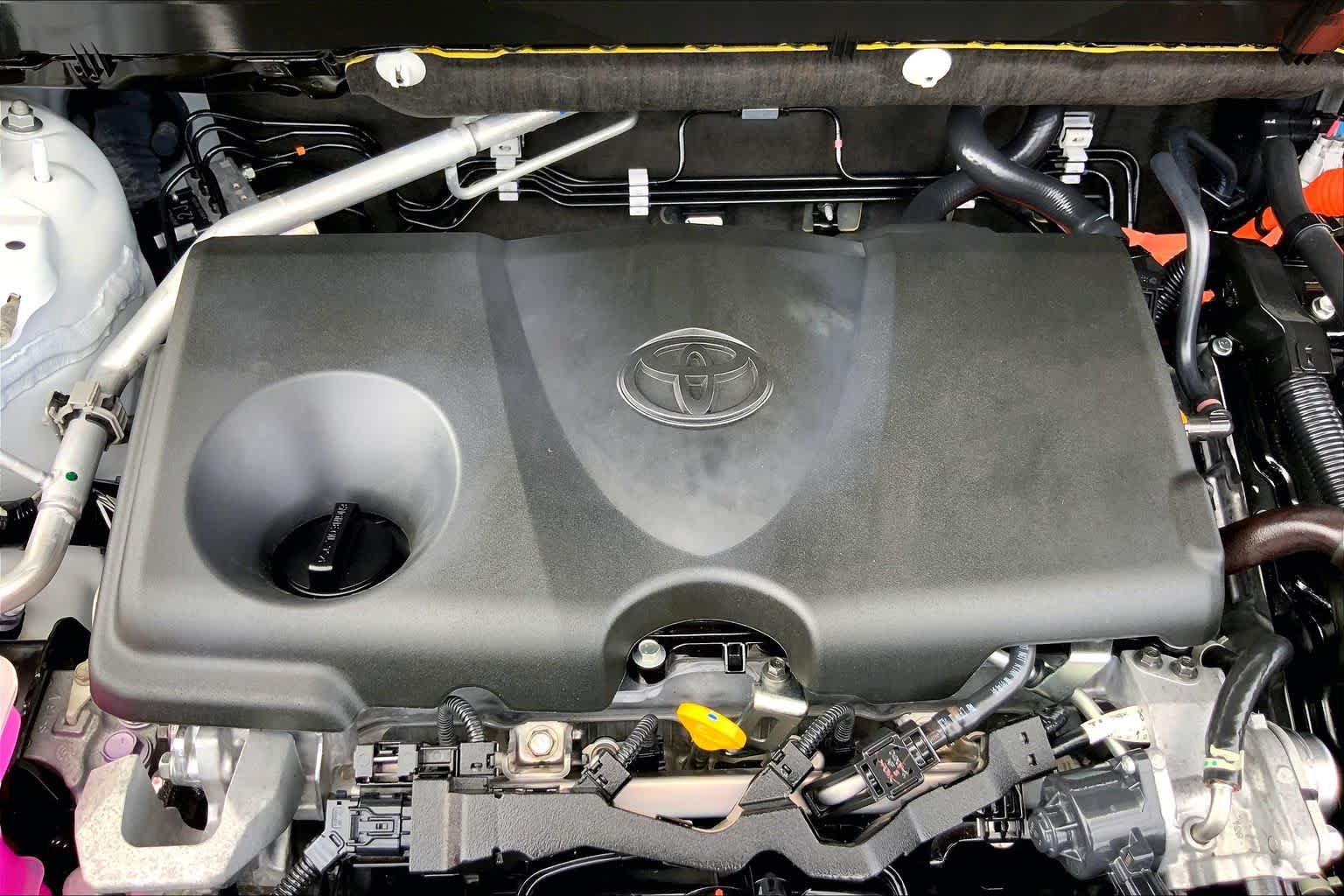 Used 2024 Toyota Venza XLE AWD/4WD image 32