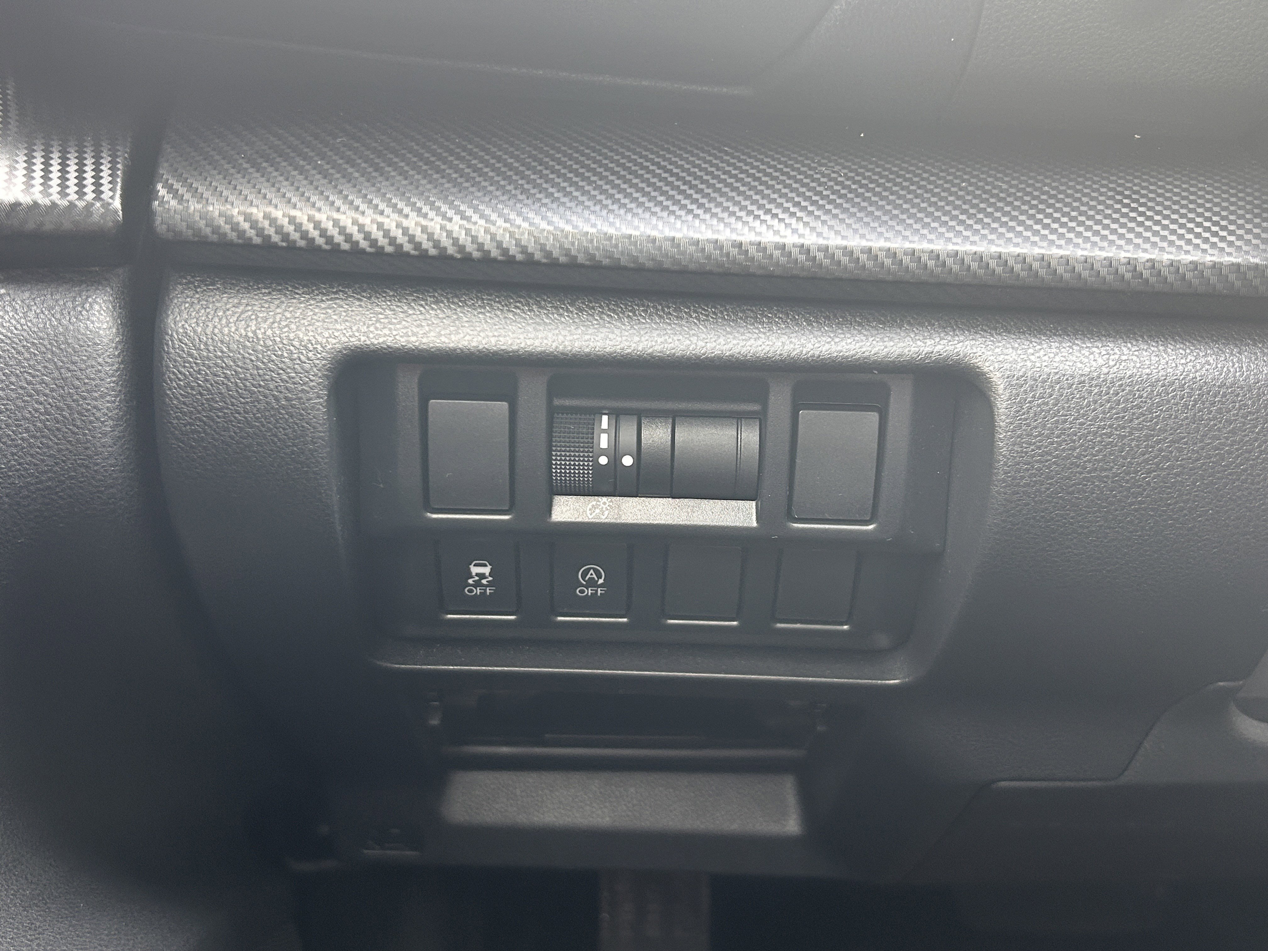 Certified 2023 Subaru Crosstrek 2.0i image 19