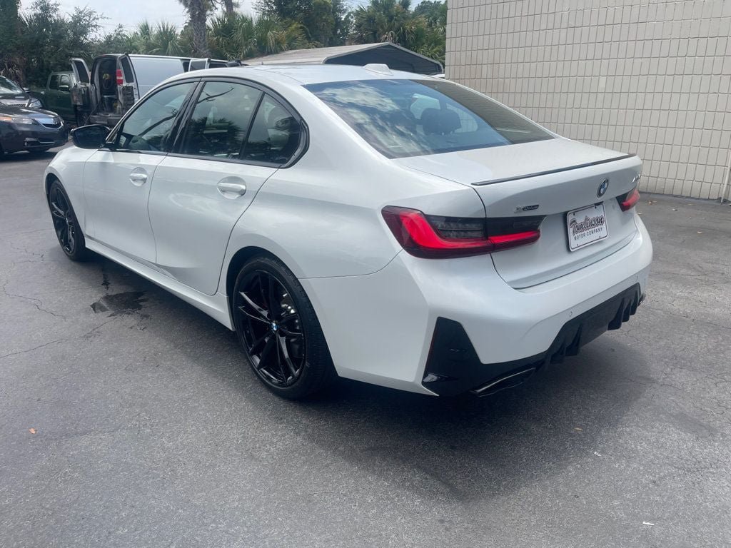Used 2023 BMW M340i xDrive AWD/4WD image 3