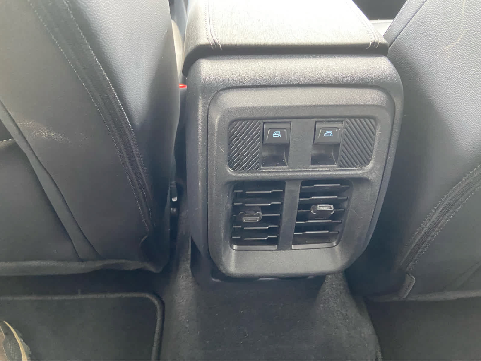 Used 2025 Ford Bronco Outer Banks AWD/4WD image 24