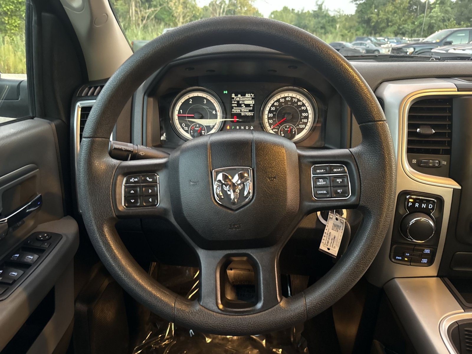 Used 2018 RAM 1500 Outdoorsman AWD/4WD image 17