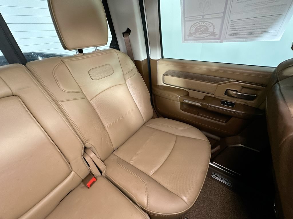 Used 2024 RAM 3500 Limited w/ Towing Technology Group AWD/4WD image 14