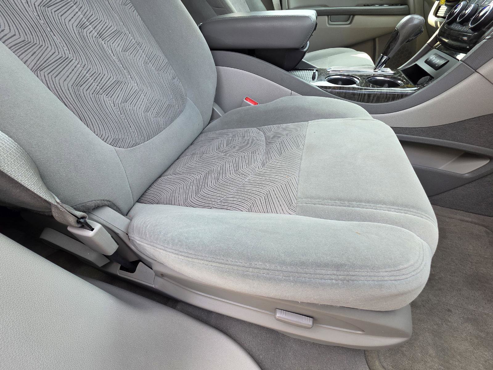 Used 2014 Buick Enclave Convenience FWD image 26