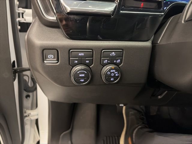 Used 2023 Chevrolet Silverado 1500 RST image 27