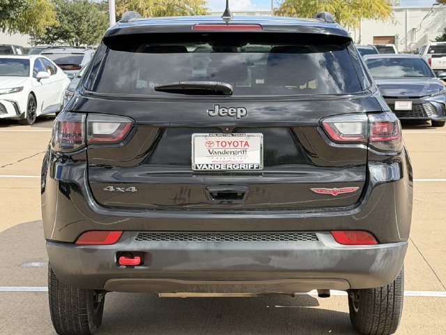 Used 2022 Jeep Compass Trailhawk w/ Trailhawk Elite Group AWD/4WD image 4