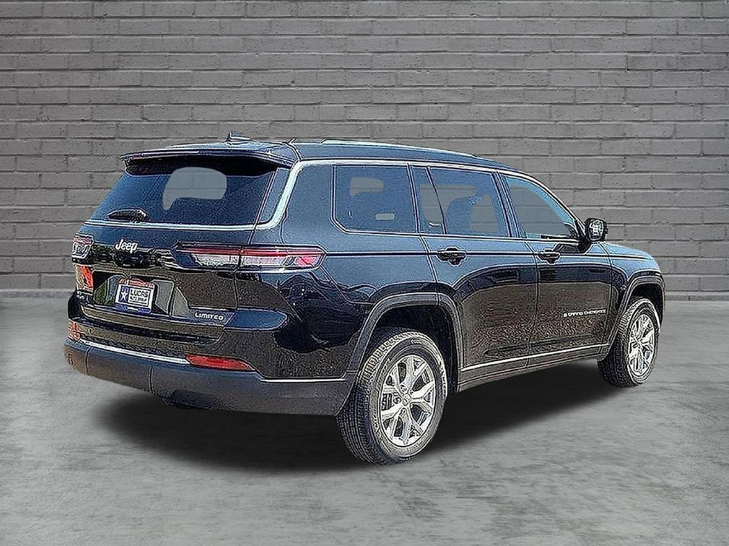 New 2024 Jeep Grand Cherokee L Limited AWD/4WD image 10
