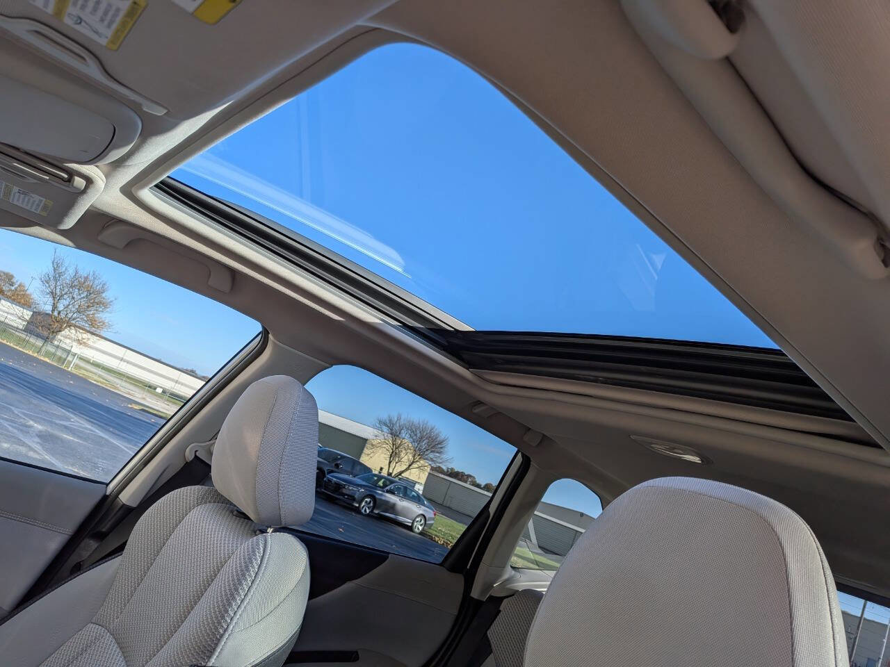 Used 2022 Subaru Forester Premium image 7