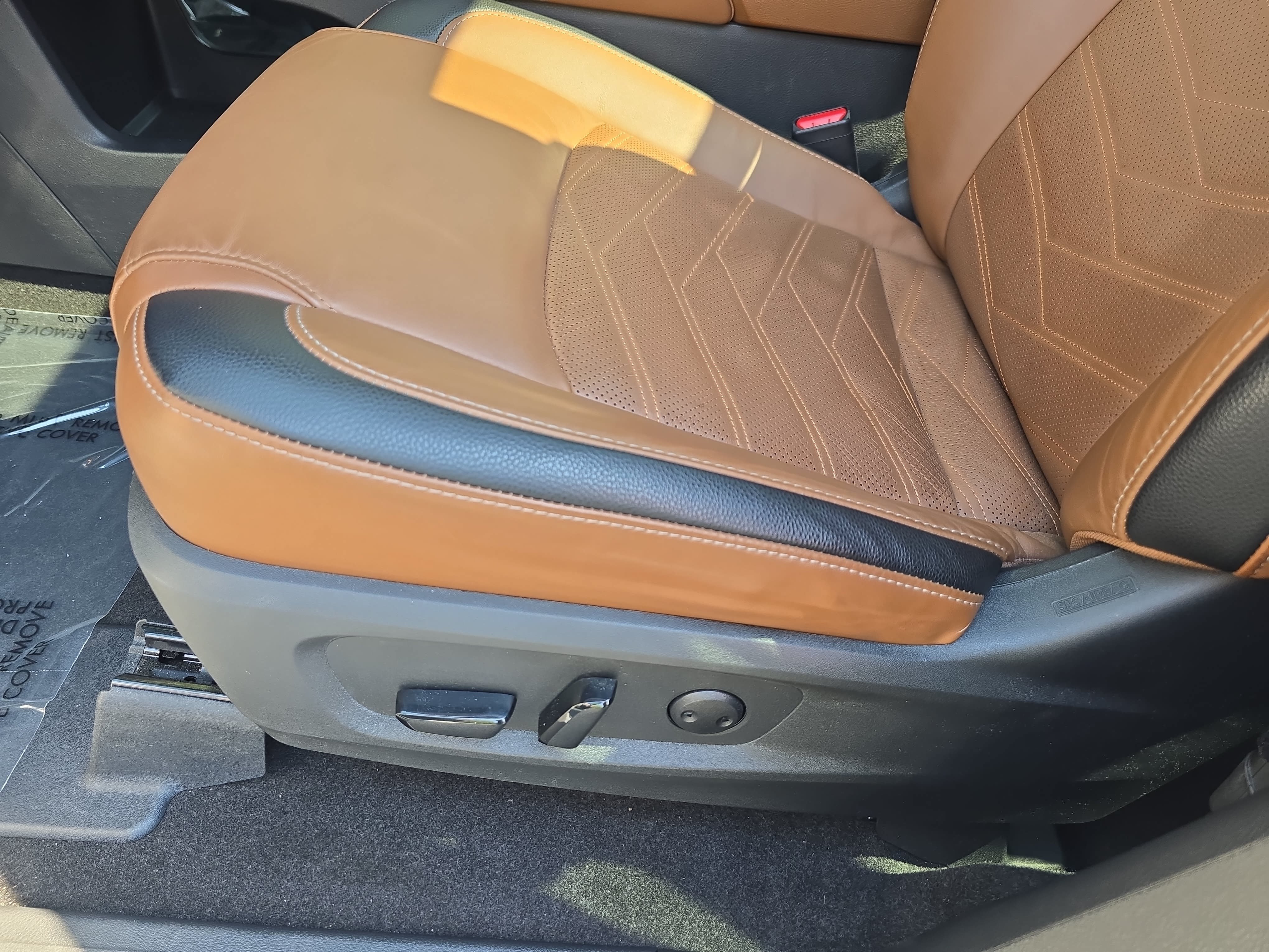 Certified 2023 Nissan Pathfinder Platinum AWD/4WD image 30