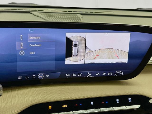 Used 2025 Buick Enclave Preferred image 17