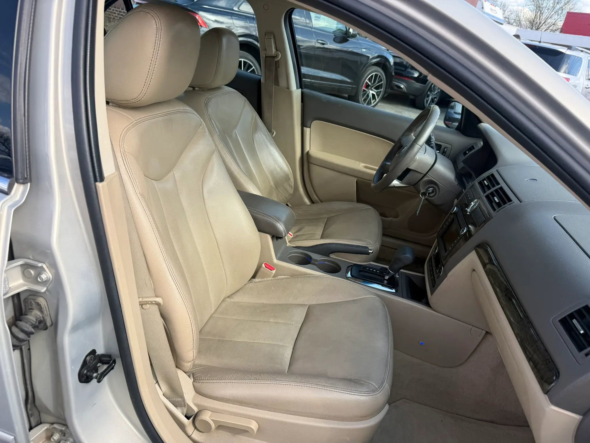 Used 2009 Mercury Milan Premier image 30