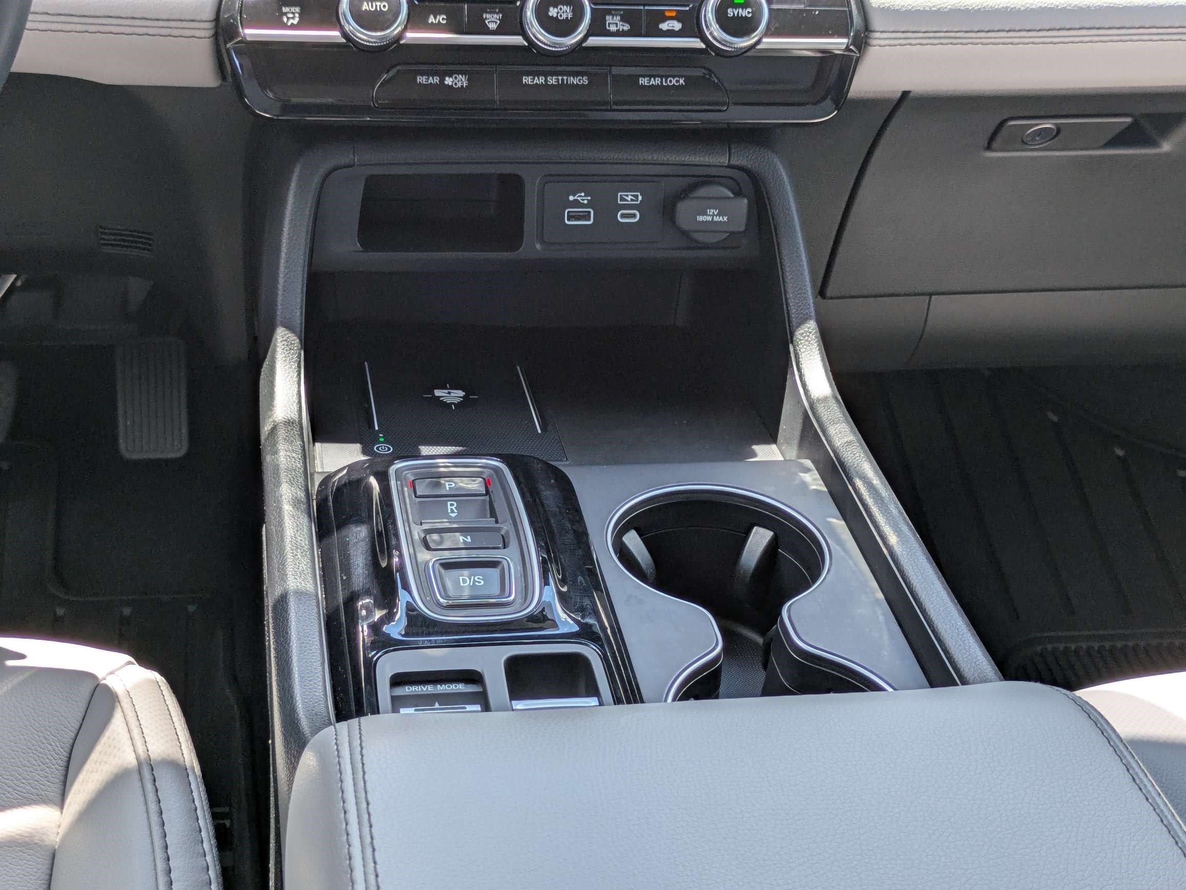 Certified 2025 Honda Pilot EX-L image 27
