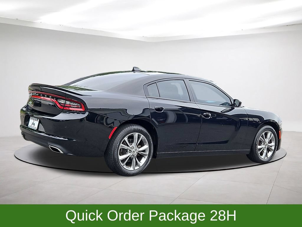 Used 2020 Dodge Charger SXT AWD/4WD image 7