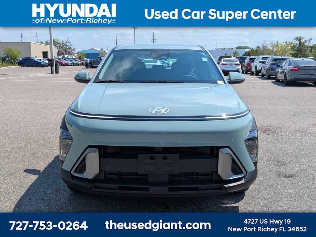 Used 2024 Hyundai Kona SE image 8