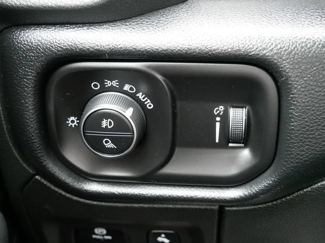 Used 2020 RAM 1500 Big Horn AWD/4WD image 26