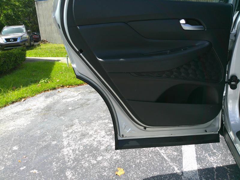Used 2019 Hyundai Santa Fe SE FWD image 24