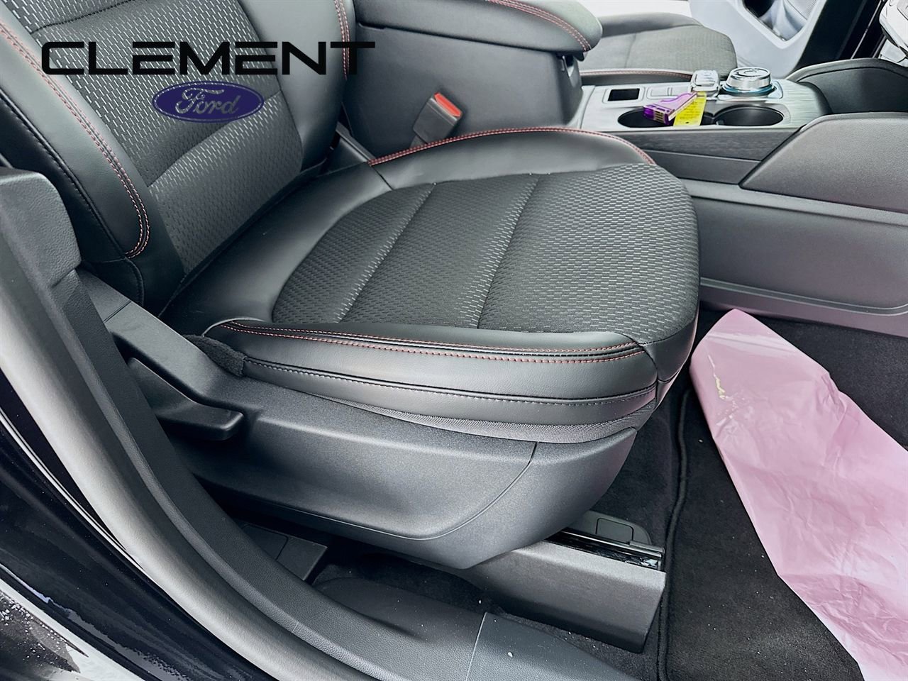 New 2026 Ford Escape ST-Line w/ Tech Pack #1 image 29