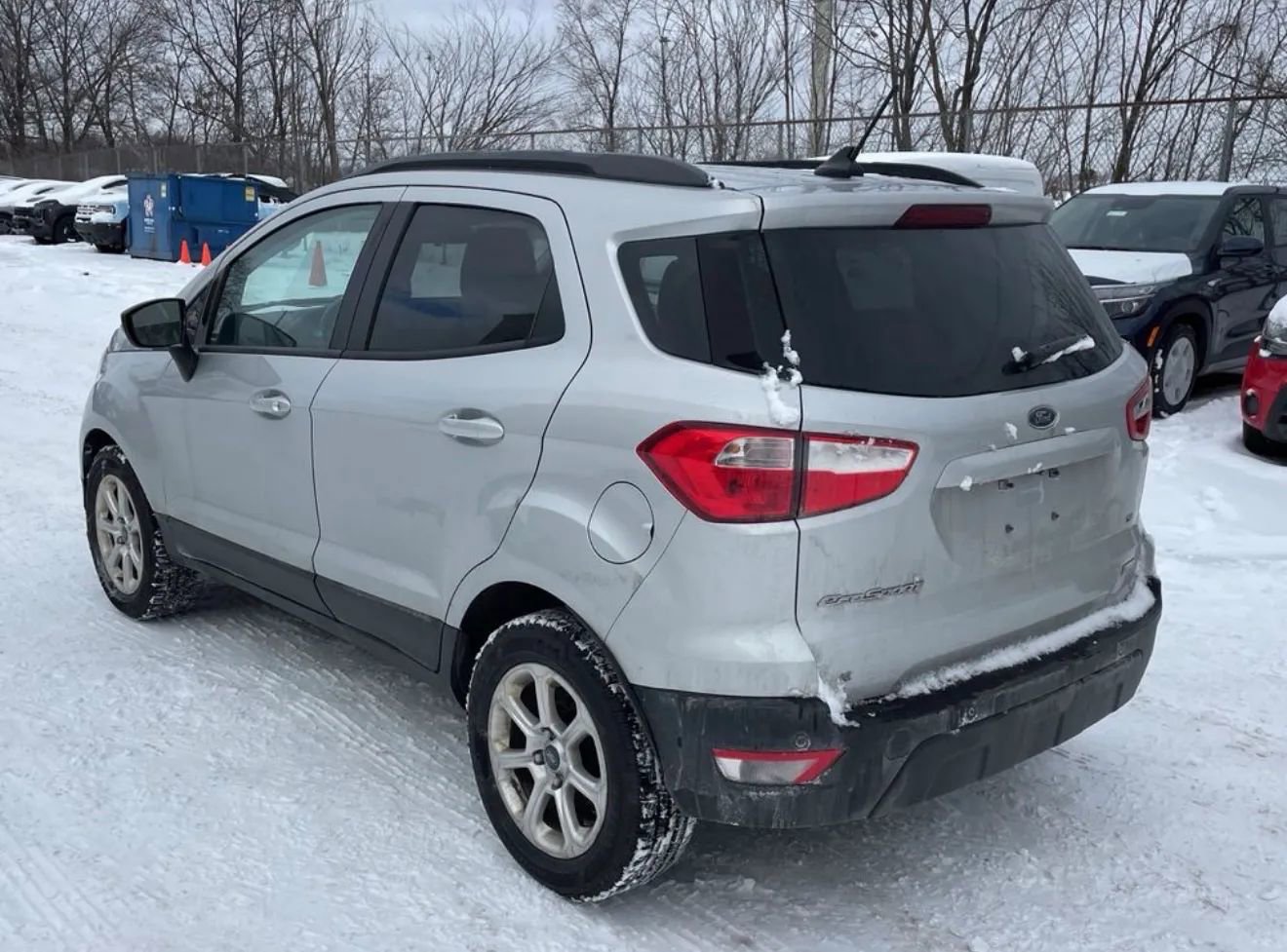 Used 2018 Ford EcoSport SE w/ SE Convenience Package image 2