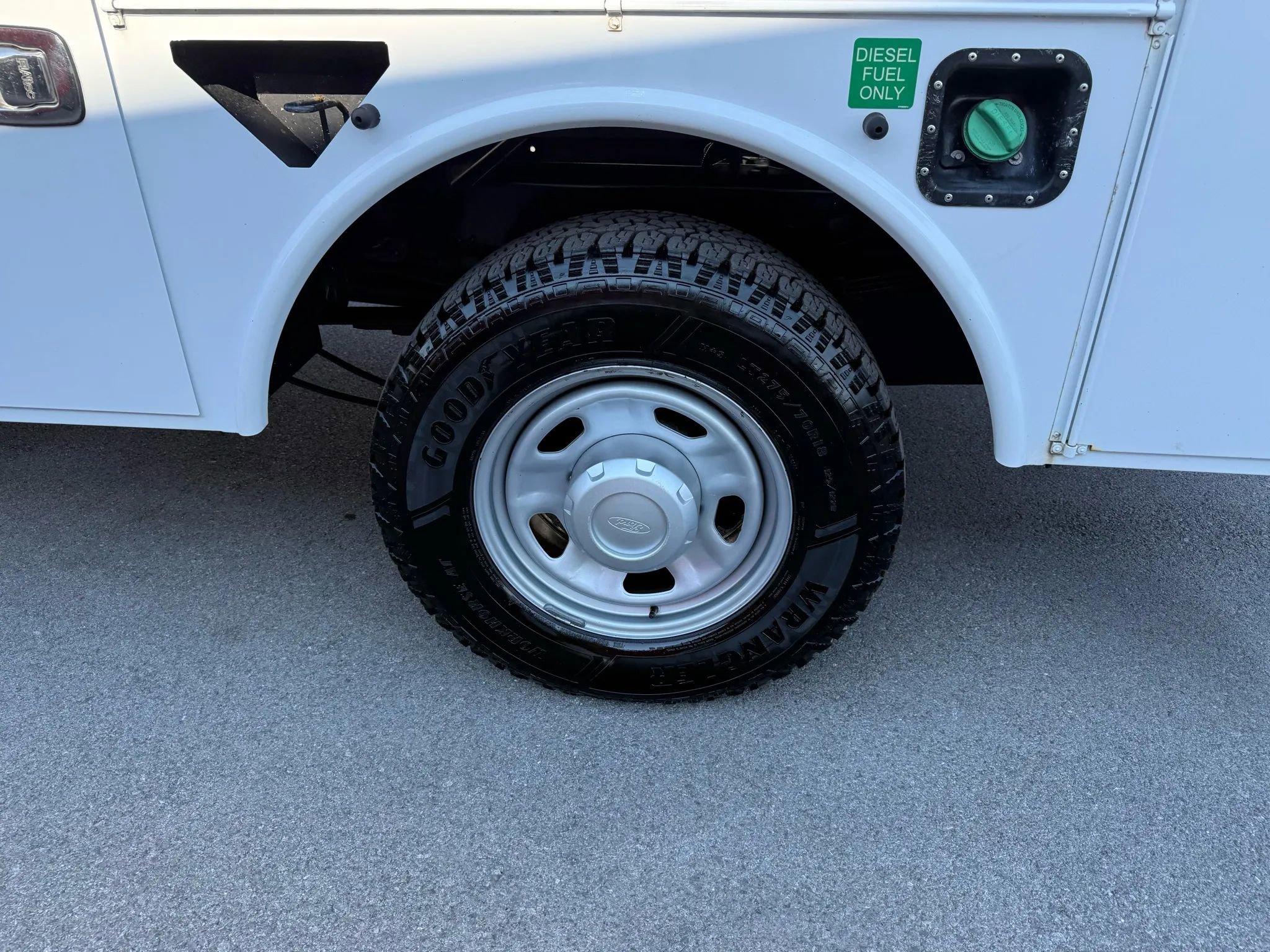 Used 2020 Ford F350 XL w/ Power Equipment Group image 23