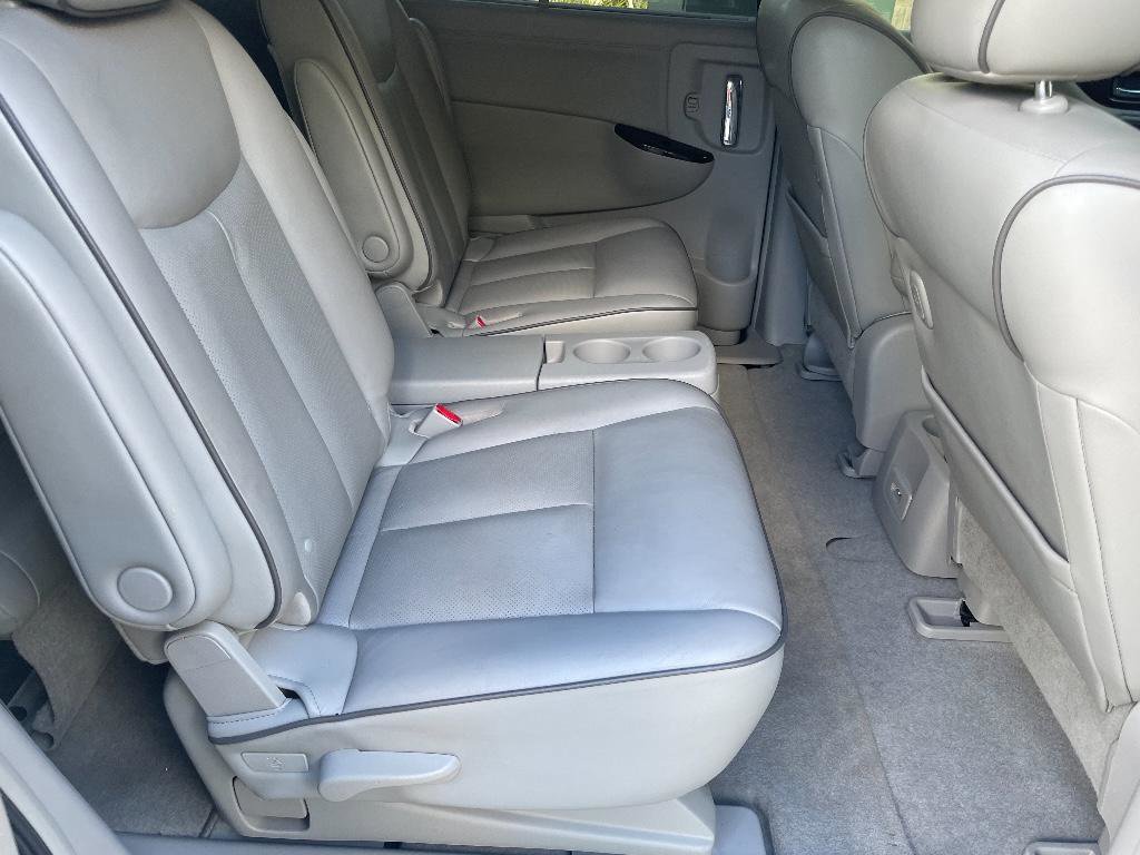 Used 2012 Nissan Quest LE image 38