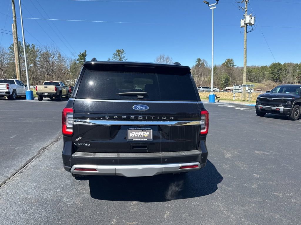 Used 2024 Ford Expedition Limited image 6