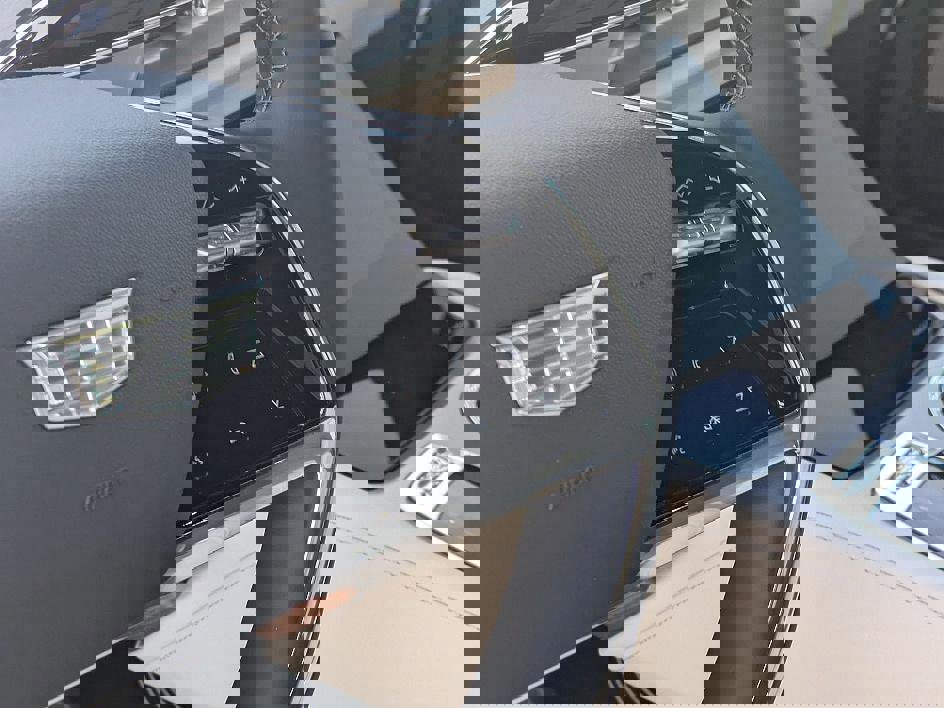 New 2026 Cadillac Vistiq Luxury image 15