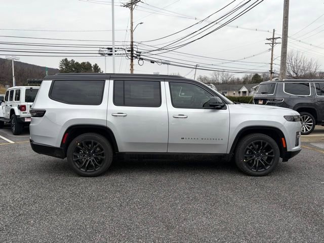 New 2026 Jeep Grand Wagoneer Summit AWD/4WD image 9