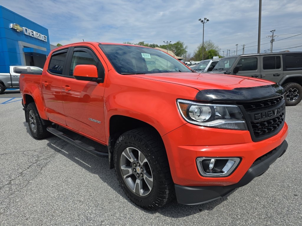 Used 2019 Chevrolet Colorado Z71 AWD/4WD image 3