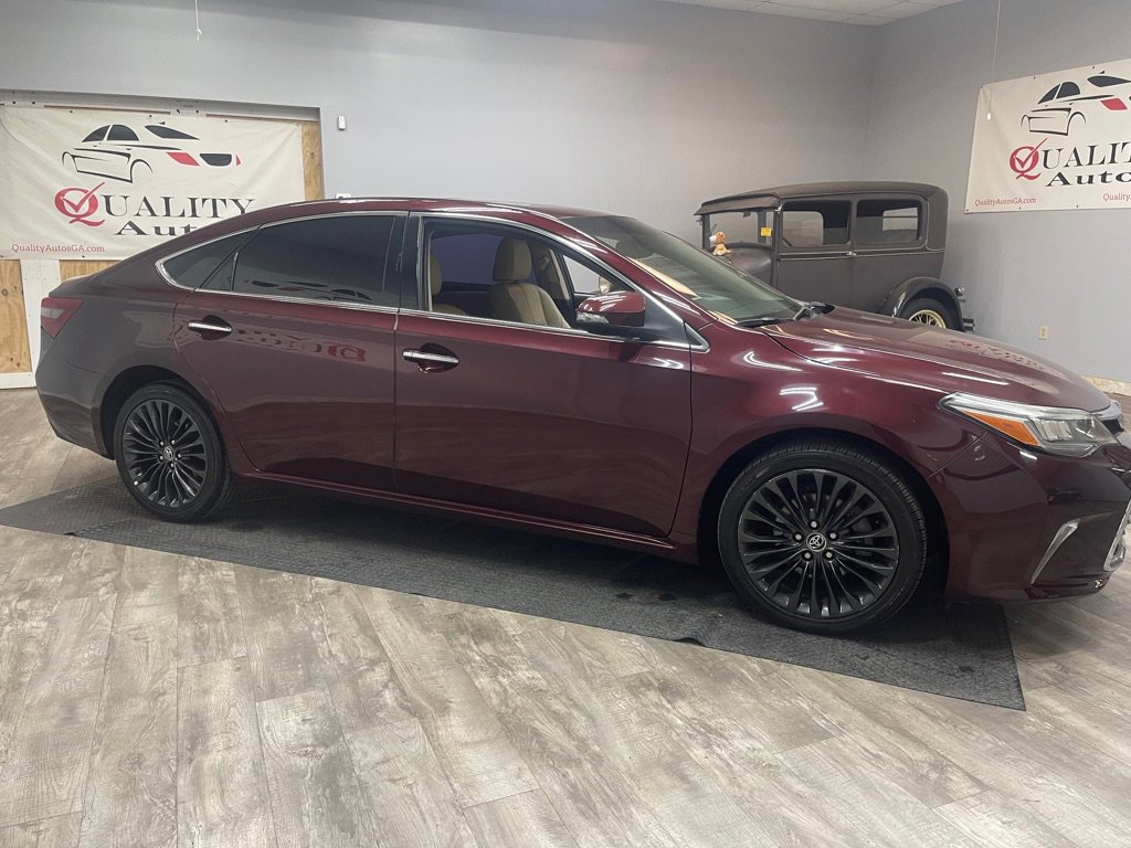 Used 2016 Toyota Avalon Touring image 9