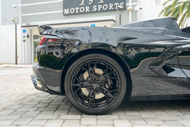 Used 2020 Chevrolet Corvette Stingray Premium Conv w/ 3LT Preferred Equipment Group RWD image 31